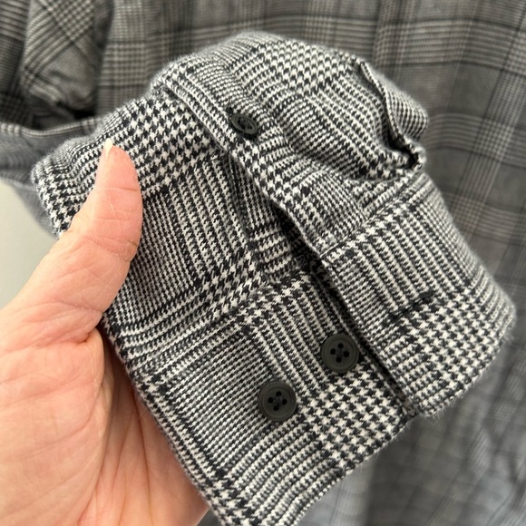 Le 31 by Simon’s Men’s Houndstooth High Collar Button Down Semi-Fit Long Sleeve - Picture 5 of 5